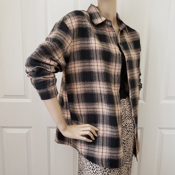 Shein Plaid Button Up Flannel Shirt SZ M - Picture 5 of 9